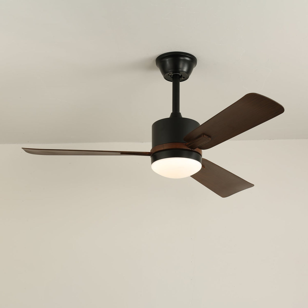 Zeyra ventilador de techo con luz moderno de madera de nogal
