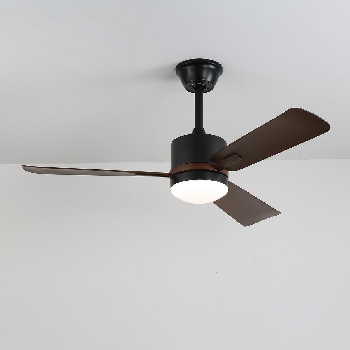 Zeyra ventilador de techo con luz moderno de madera de nogal
