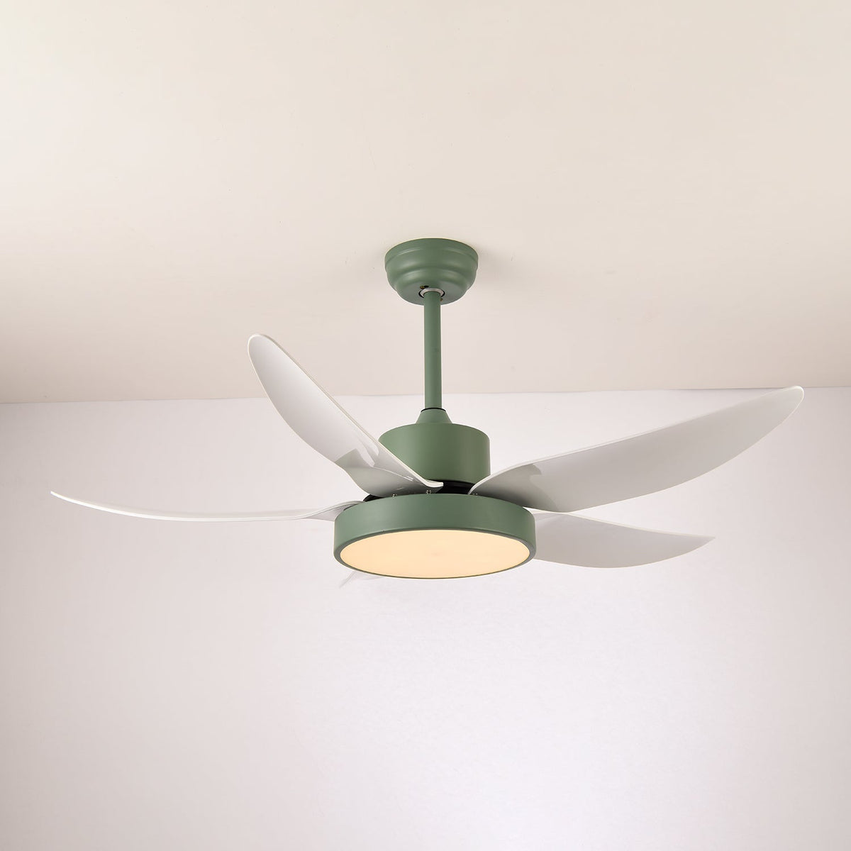 Selalise ventilador de techo con luz moderno