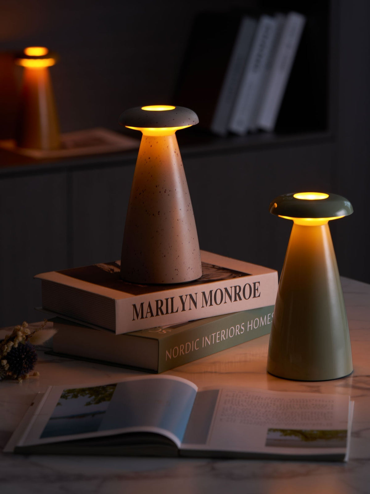 Mushroove lámpara de mesa de cerámica minimalista