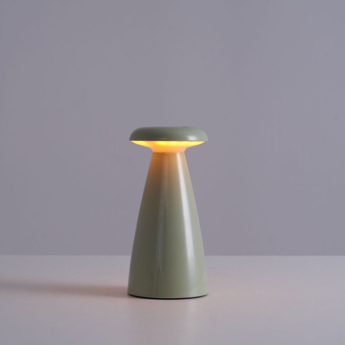 Mushroove lámpara de mesa de cerámica minimalista