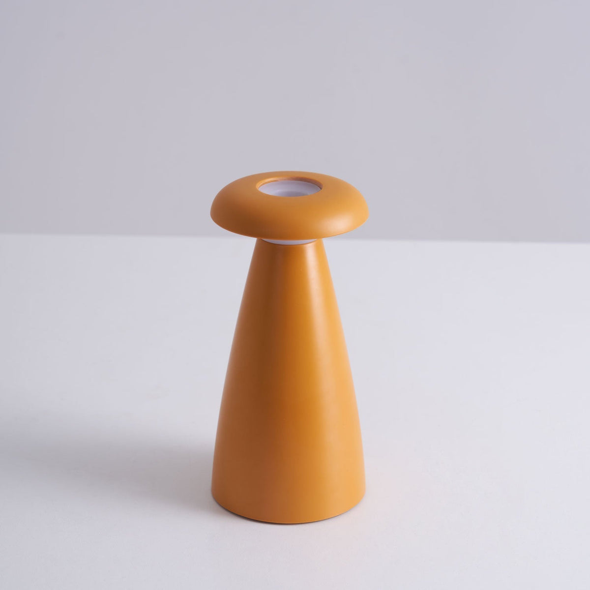 Mushroove lámpara de mesa de cerámica minimalista