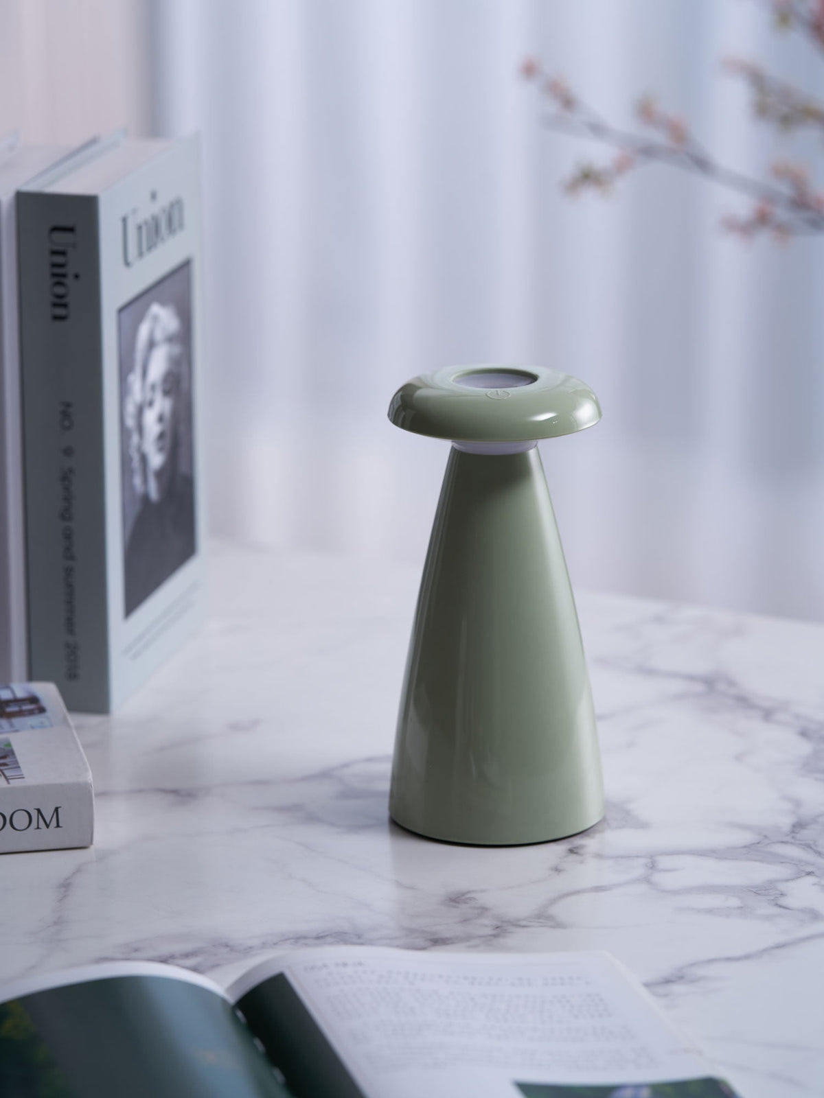 Mushroove lámpara de mesa de cerámica minimalista