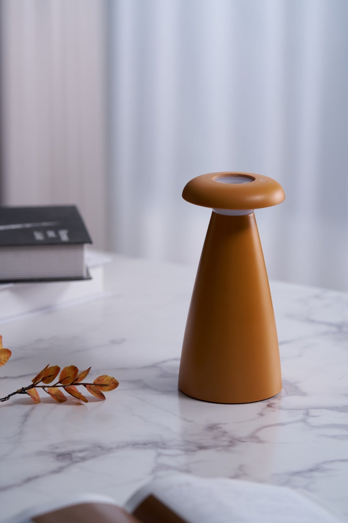 Mushroove lámpara de mesa de cerámica minimalista