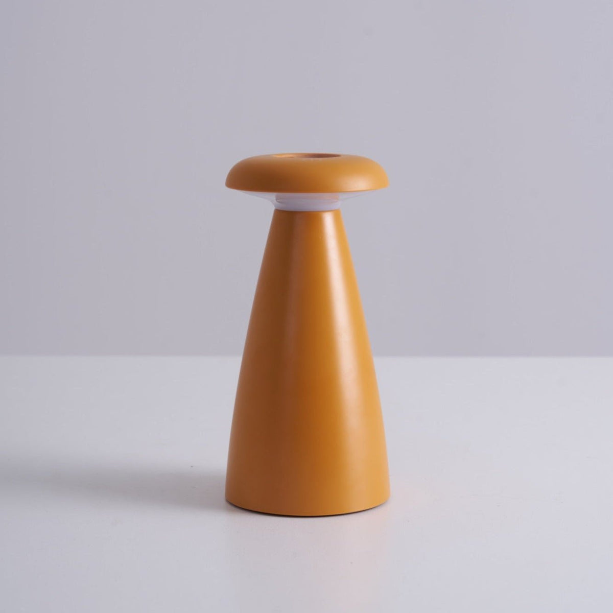 Mushroove lámpara de mesa de cerámica minimalista