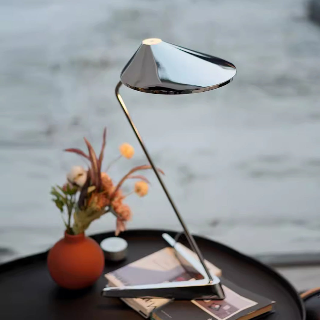 Sable lámpara de mesa
