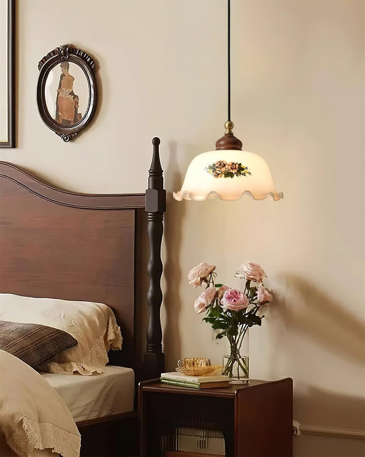 Belvia lámpara colgante Vintage de vidrio con detalles florales