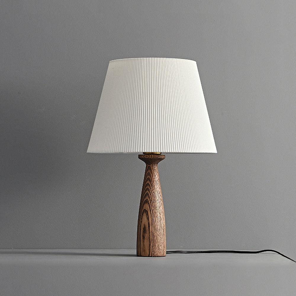 Soma lámpara de mesa Nora de madera de nogal