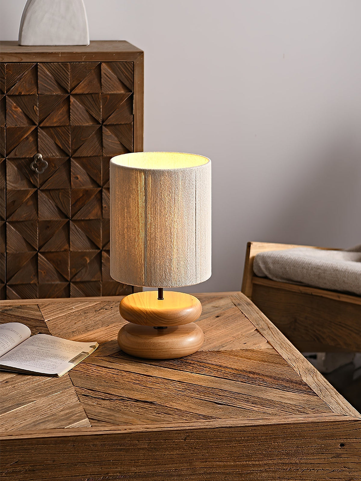 Morgan lámpara de mesa minimalista de madera
