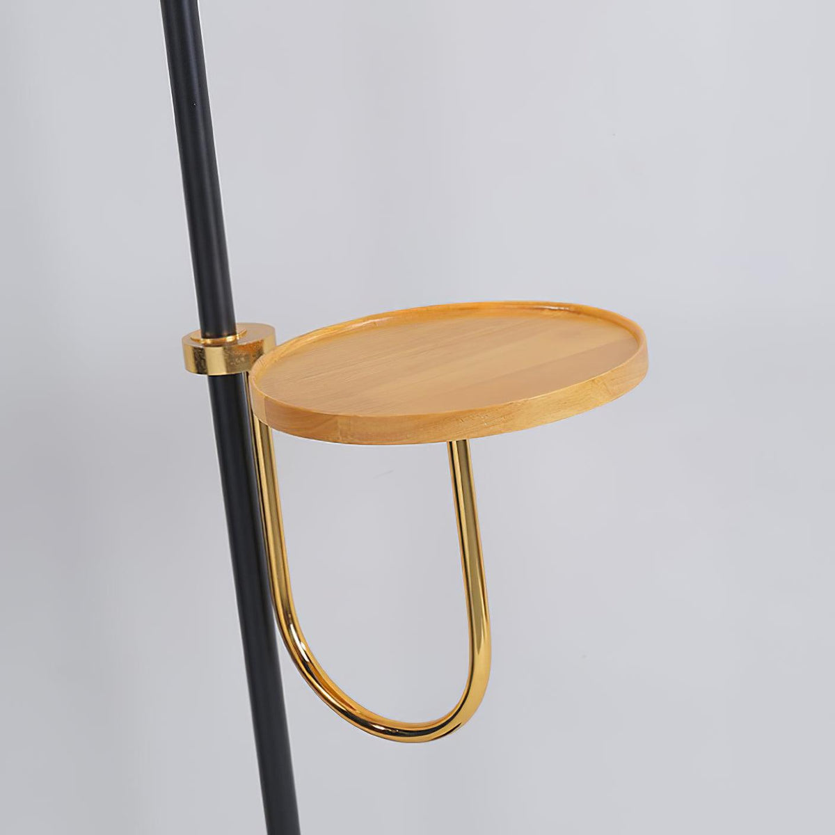 Tild lámpara de pie de madera y silicona