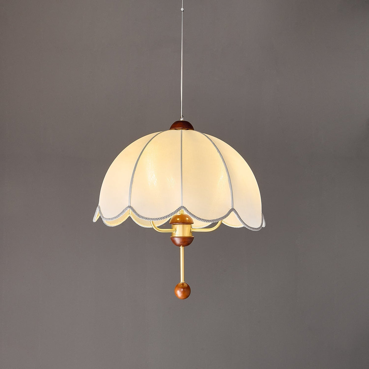 Varaeia lámpara colgante con elegancia tradicional y florón de tejido de madera