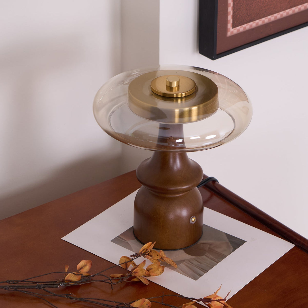 Moro lámpara de mesa de madera