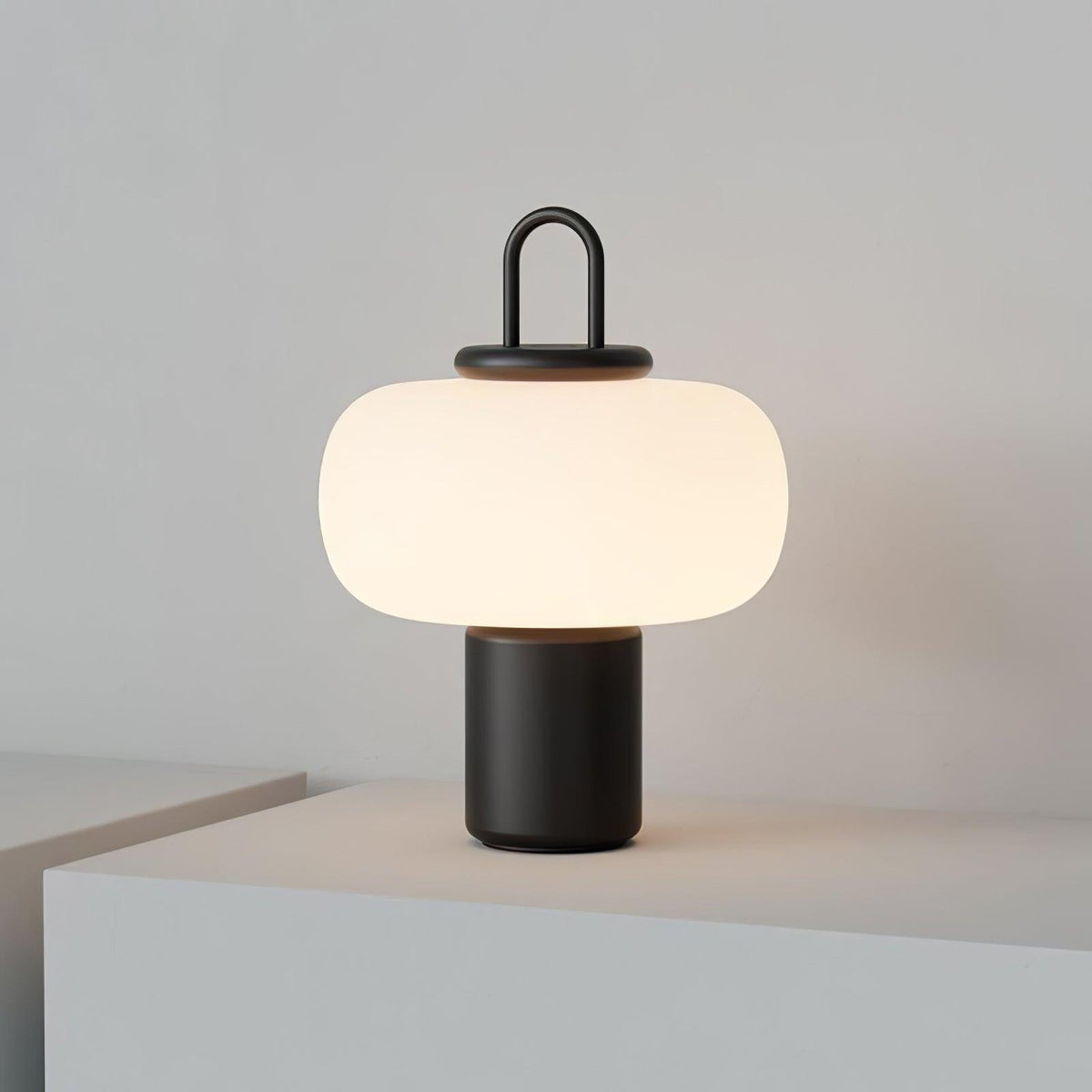 Reveny lámpara de mesa minimalista