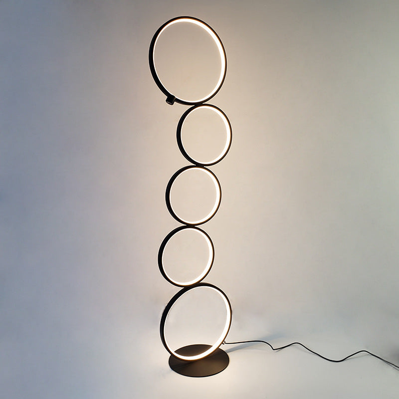 Mira Moderna Geométrico Metal/Silicio LED Lámpara de Pie Negra/Blanca