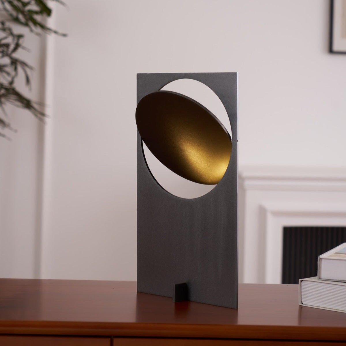 Sixor lámpara de mesa Steel futurista