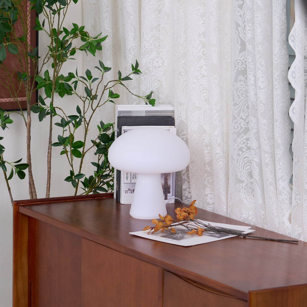 Ombra lámpara de mesa con vidrio whimsical