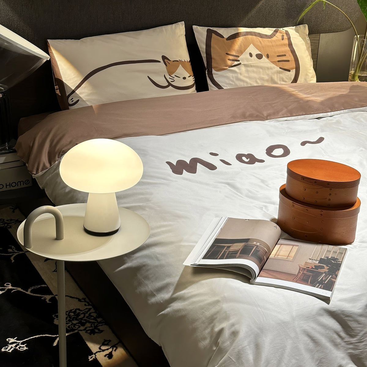 Ombra lámpara de mesa con vidrio whimsical