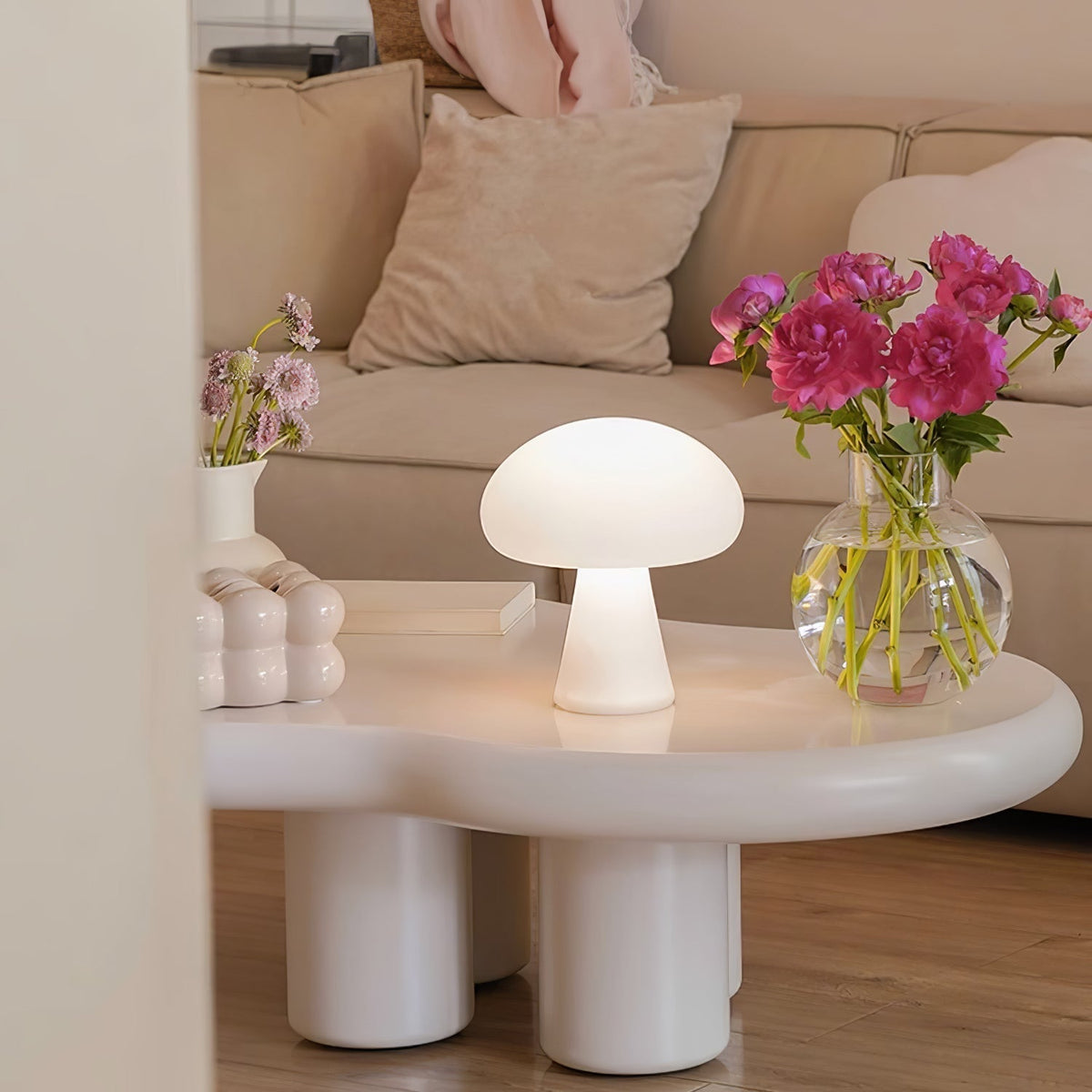 Ombra lámpara de mesa con vidrio whimsical