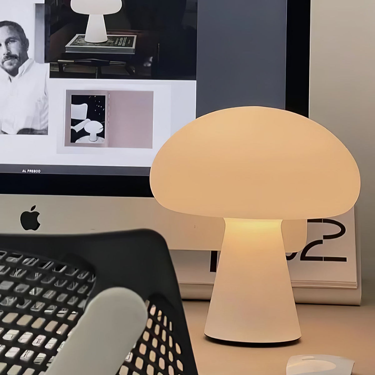 Ombra lámpara de mesa con vidrio whimsical