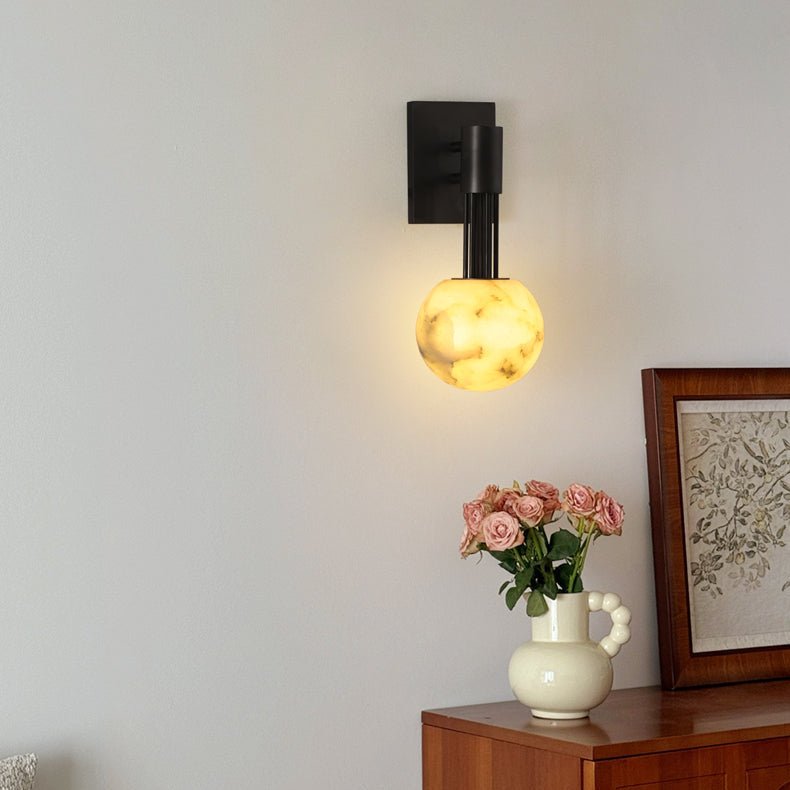 Rykde aplique de pared con globo de alabastro