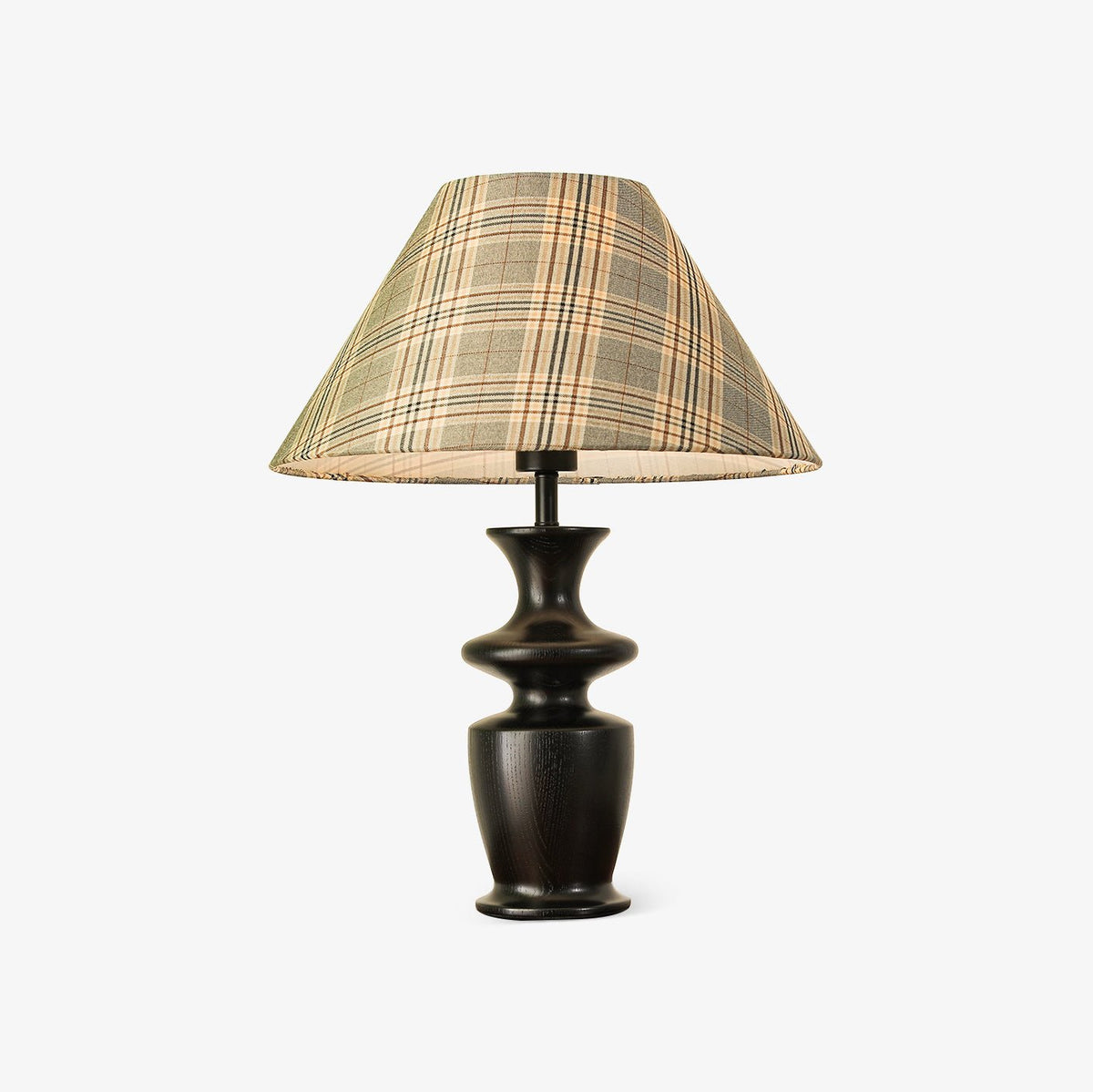 Herita lámpara de mesa de madera y tejido