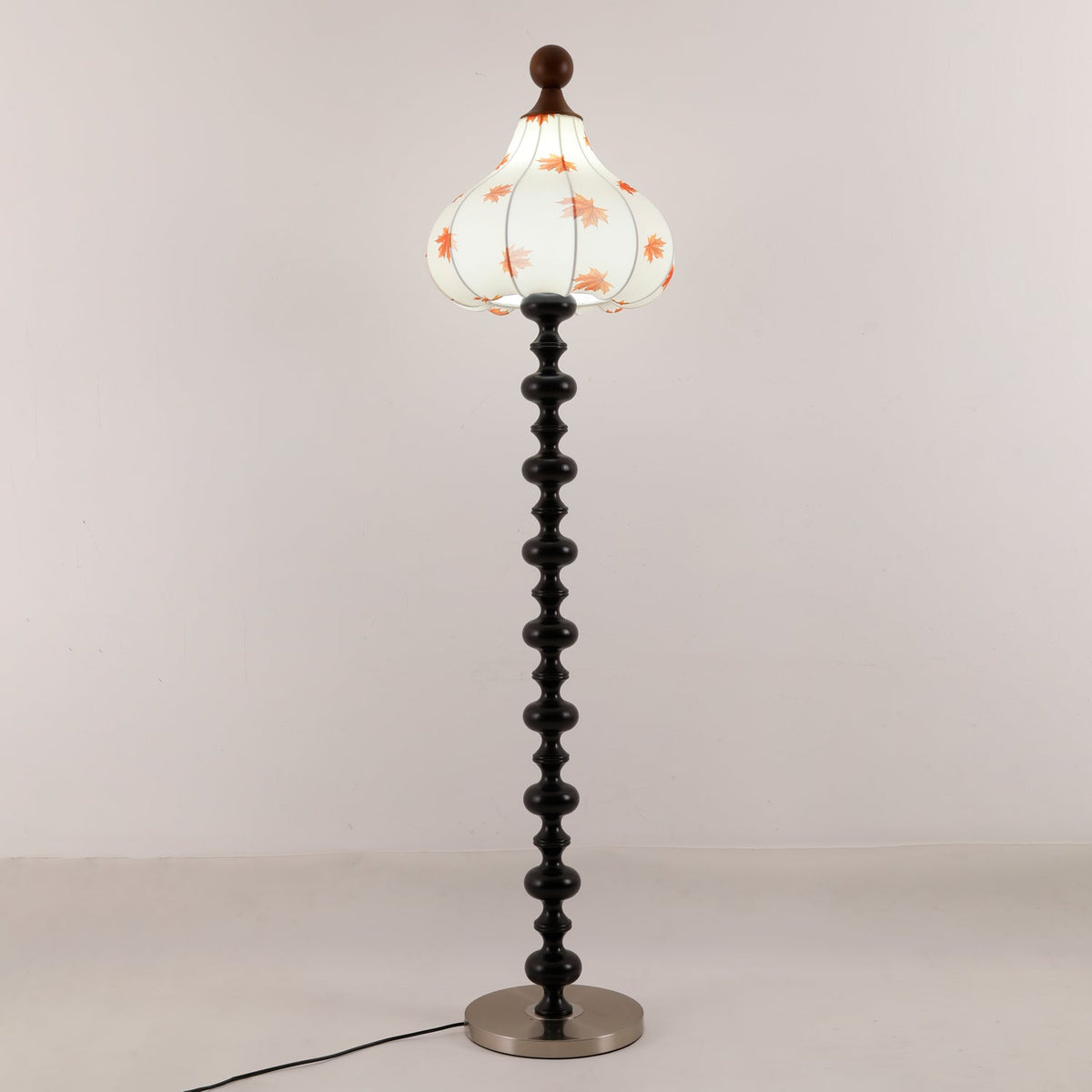 Qrathen lámpara de pie de madera y tejido