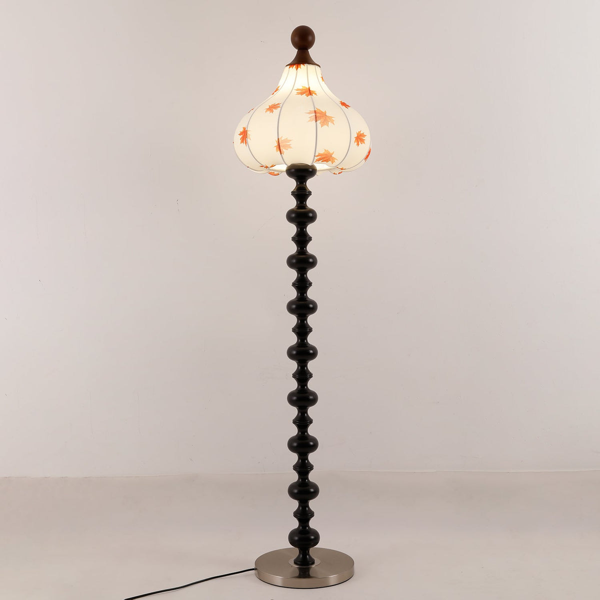 Qrathen lámpara de pie de madera y tejido