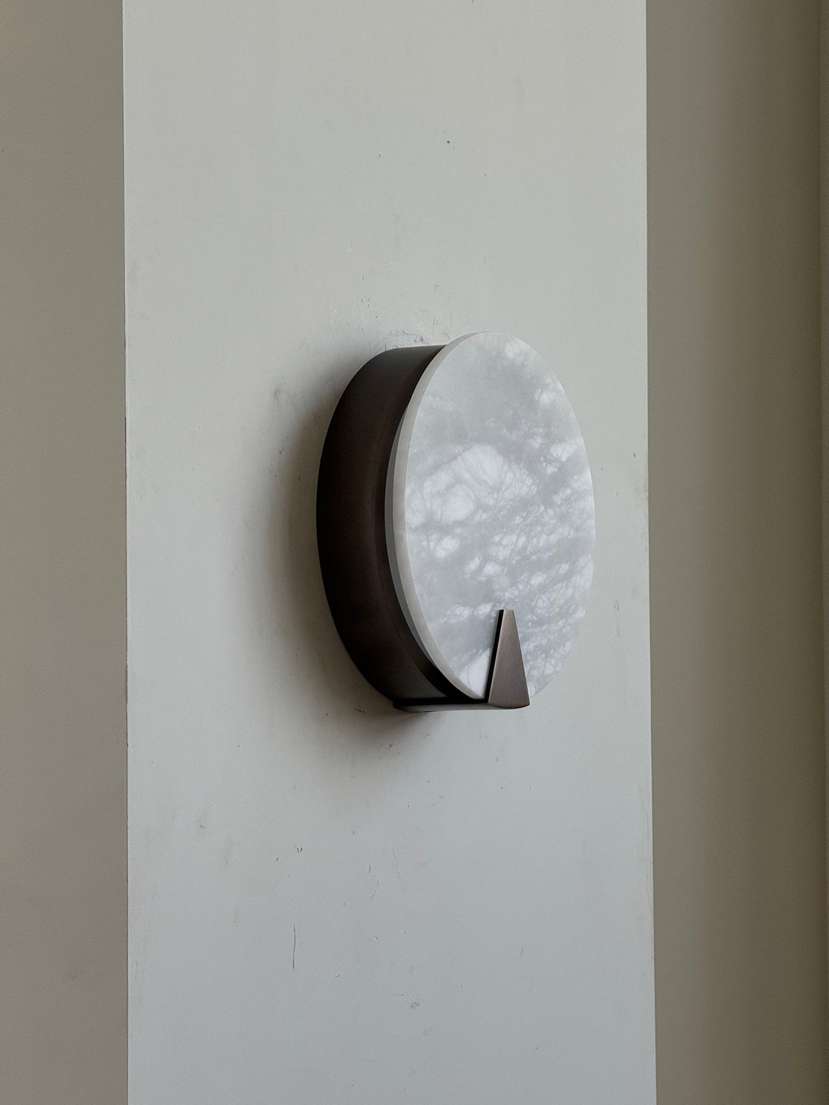 Elaarise aplique de pared