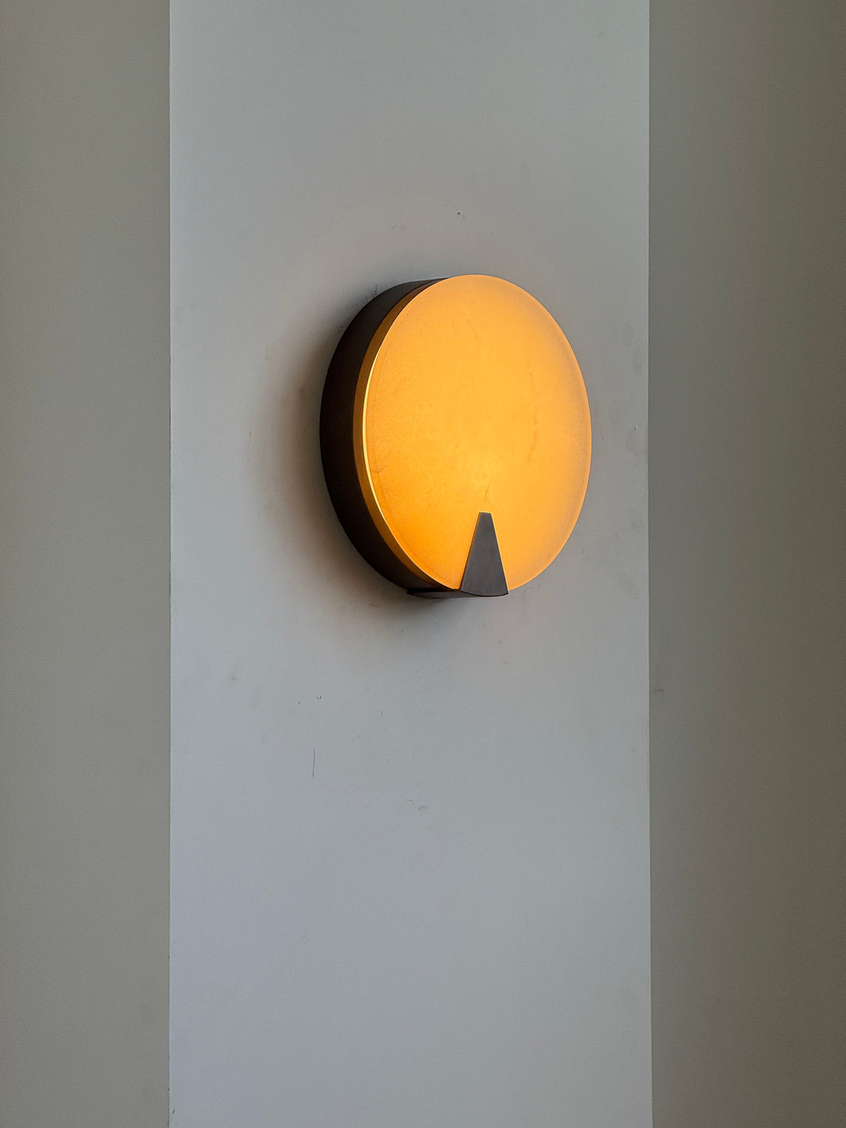 Elaarise aplique de pared