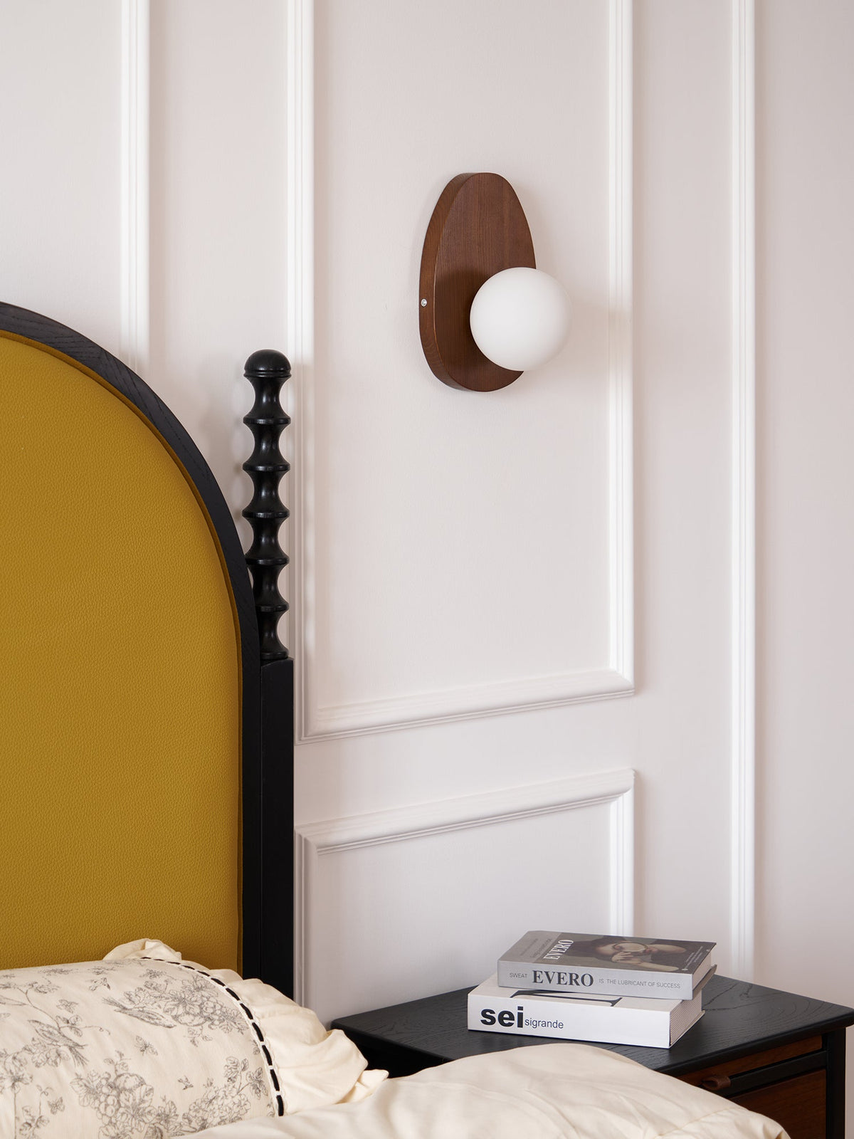 Nylaeiel aplique de pared de estilo nórdico con casquillo de enchufe en madera de nogal y vidrio enchufable