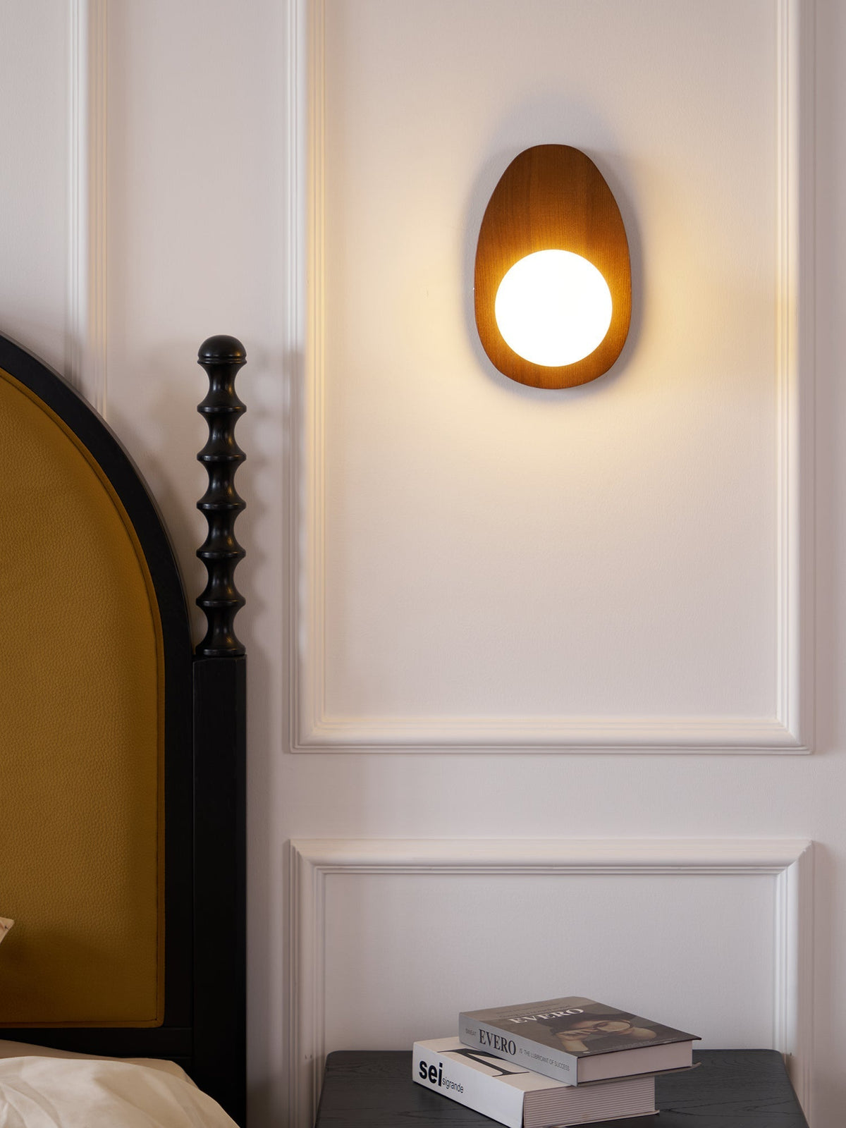 Nylaeiel aplique de pared de estilo nórdico con casquillo de enchufe en madera de nogal y vidrio enchufable