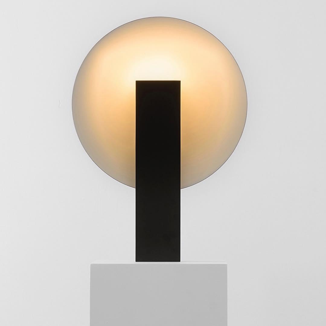 Cis lámpara de mesa minimalista