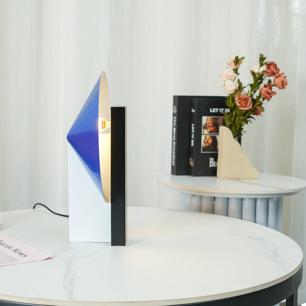 Cis lámpara de mesa minimalista
