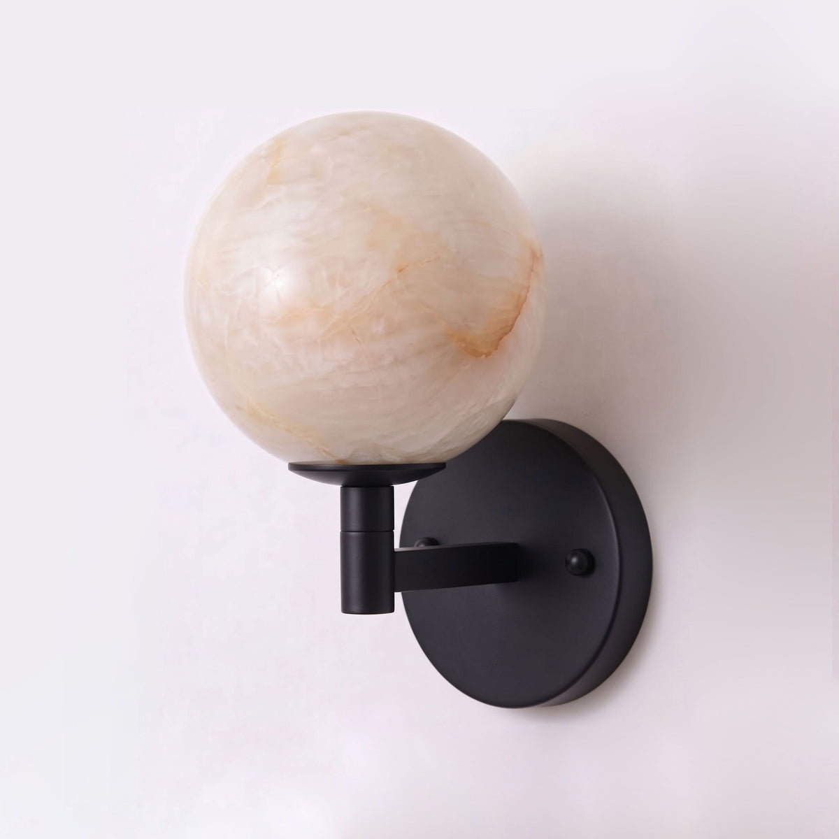 Ravelmere Aplique de pared de alabastro