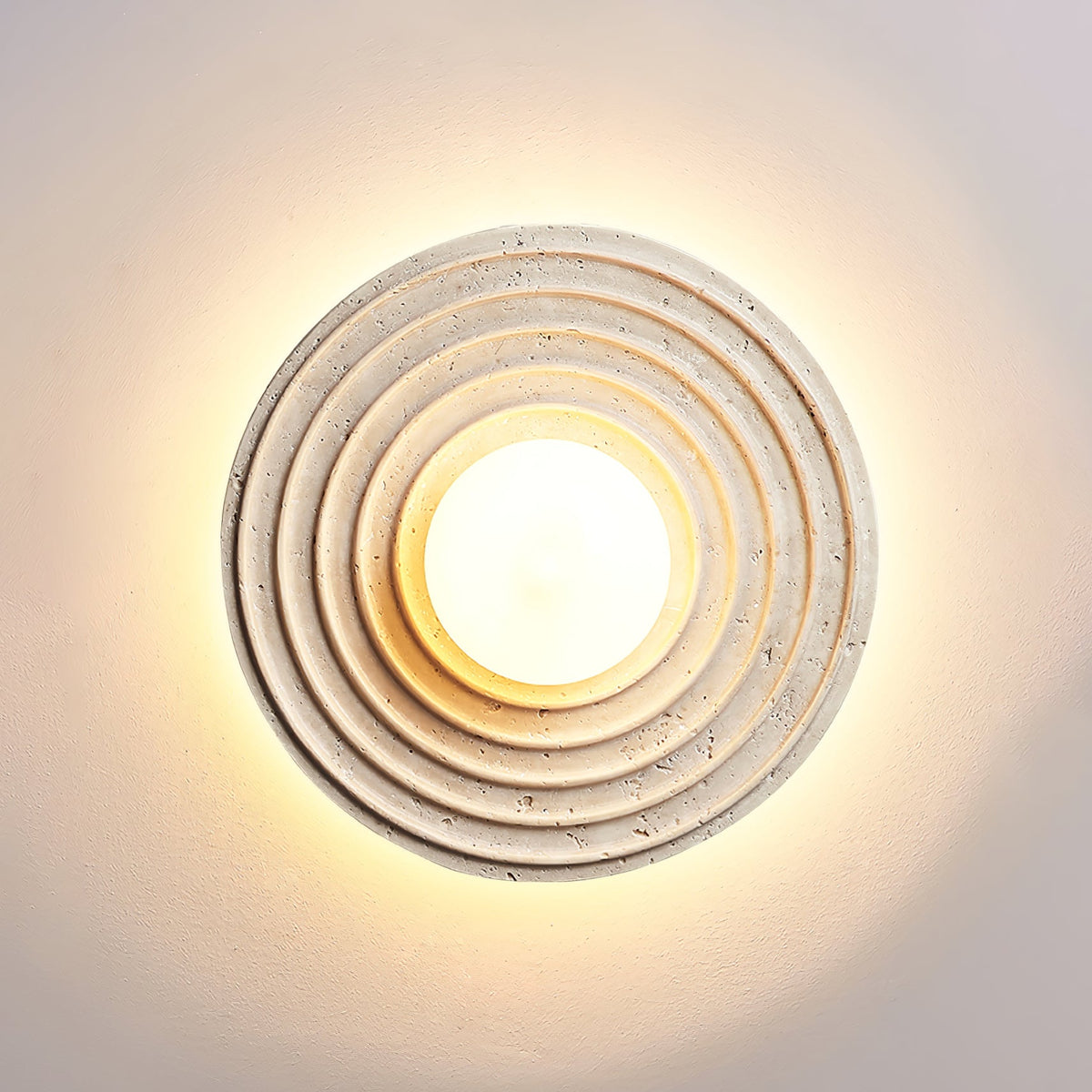 Zelirara aplique de pared con acabado en travertino