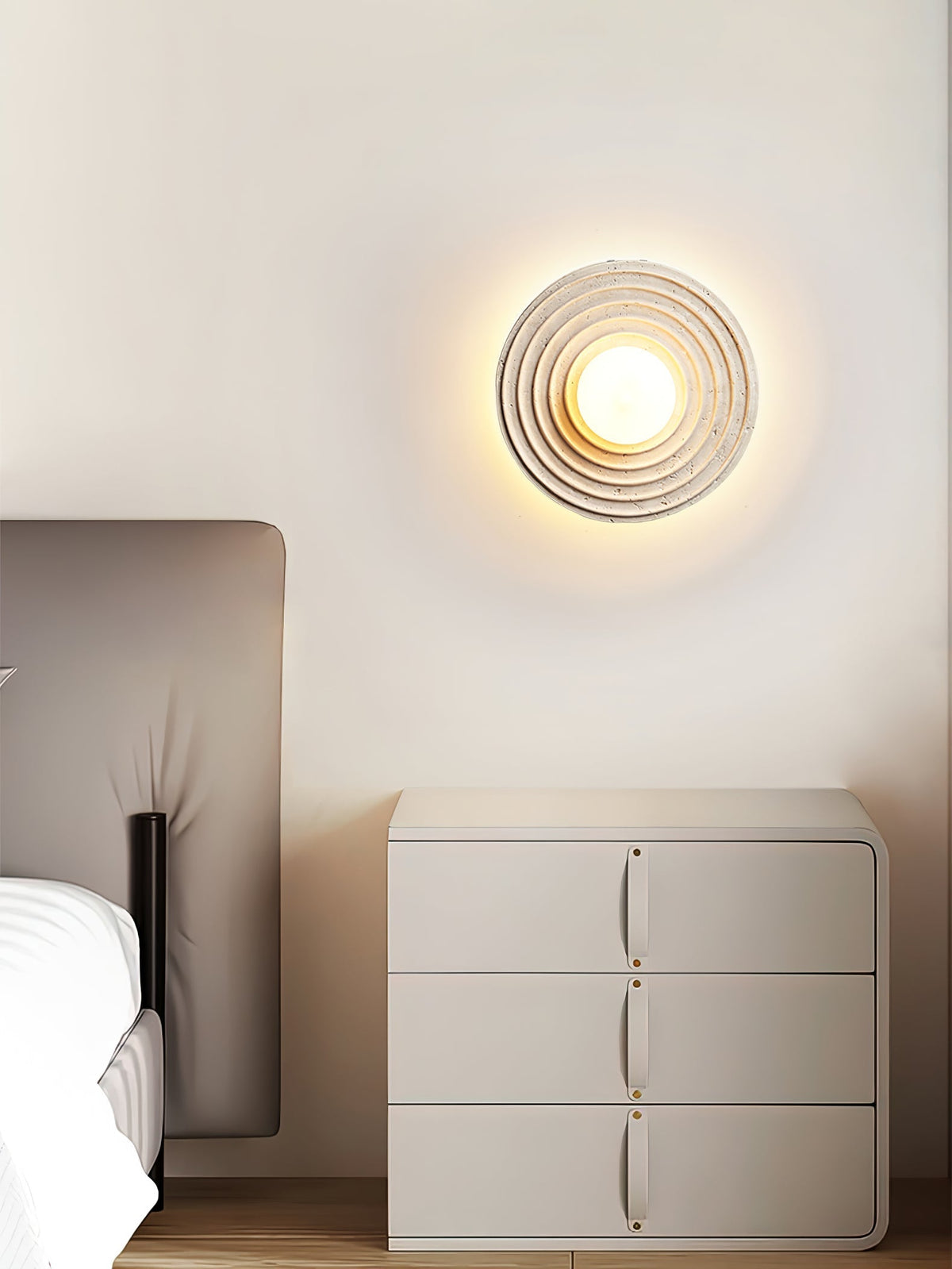 Zelirara aplique de pared con acabado en travertino