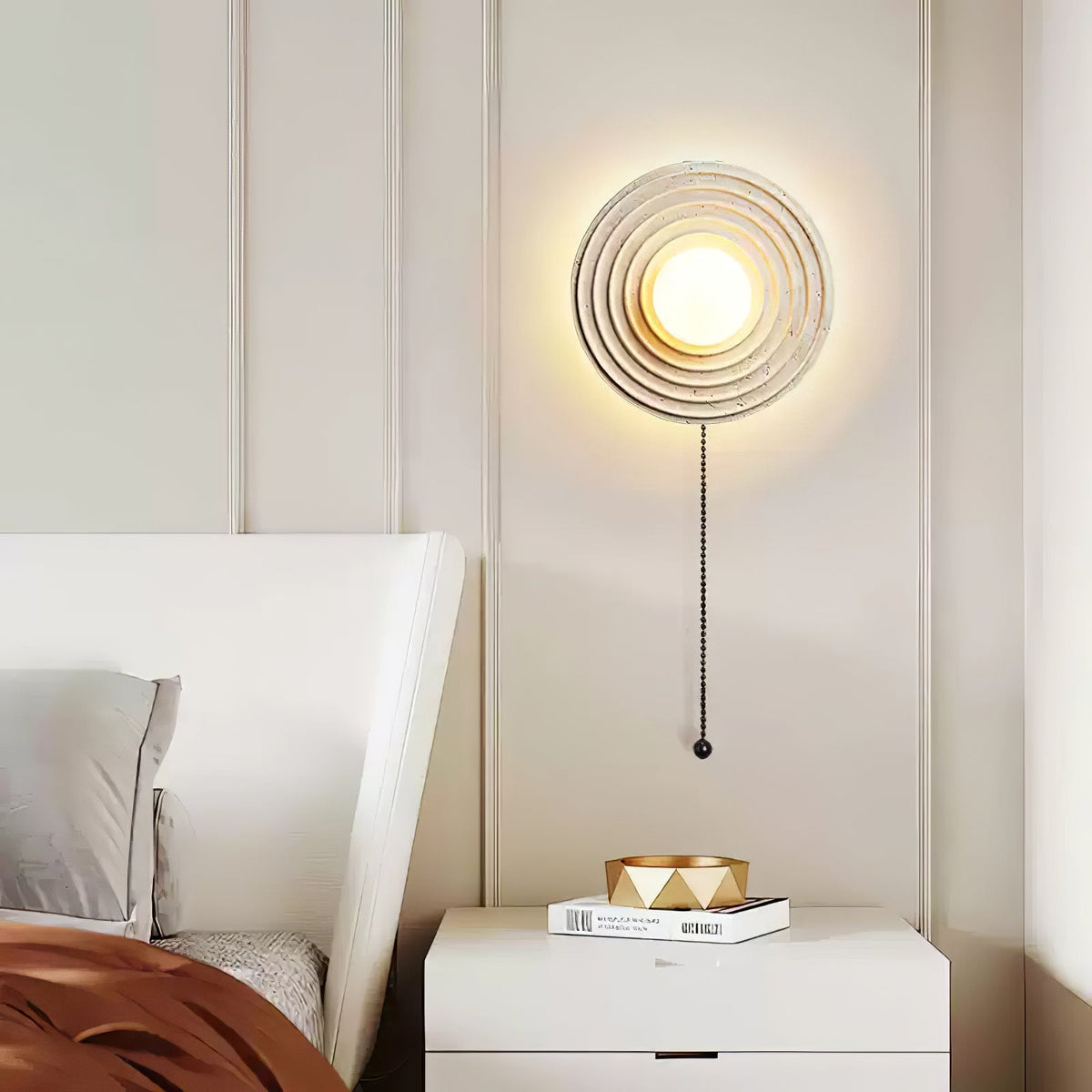 Zelirara aplique de pared con acabado en travertino