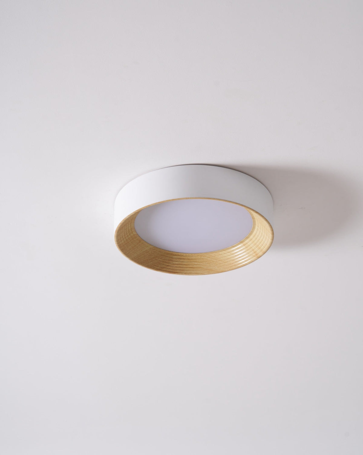 Elvirelle lámpara de techo anillo de madera minimalista regulable