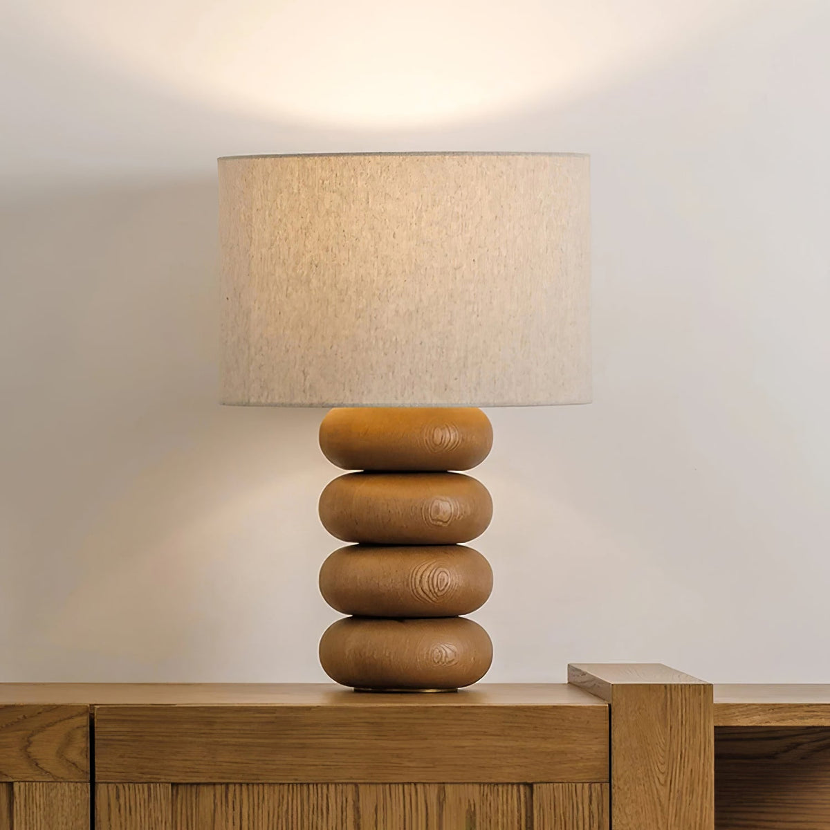 Lild lámpara de mesa de madera y tejido