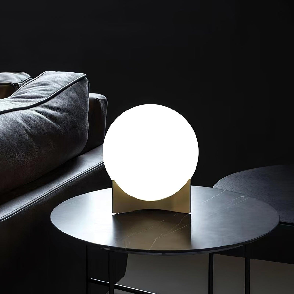 Avo lámpara de mesa contemporánea