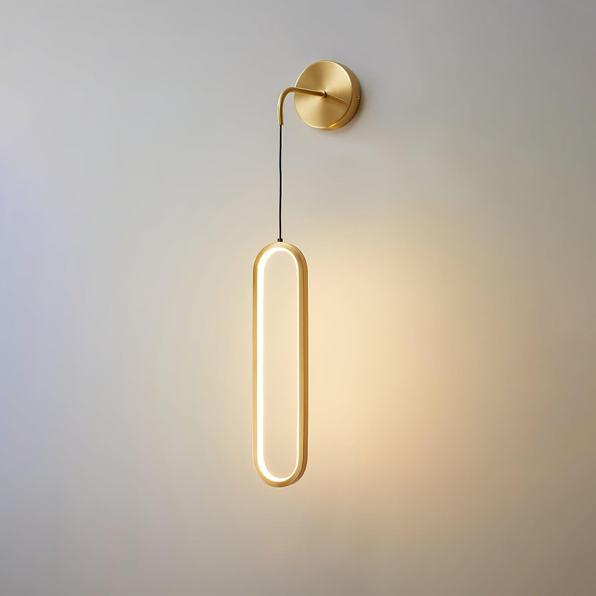 Solisenne aplique de pared LED de latón