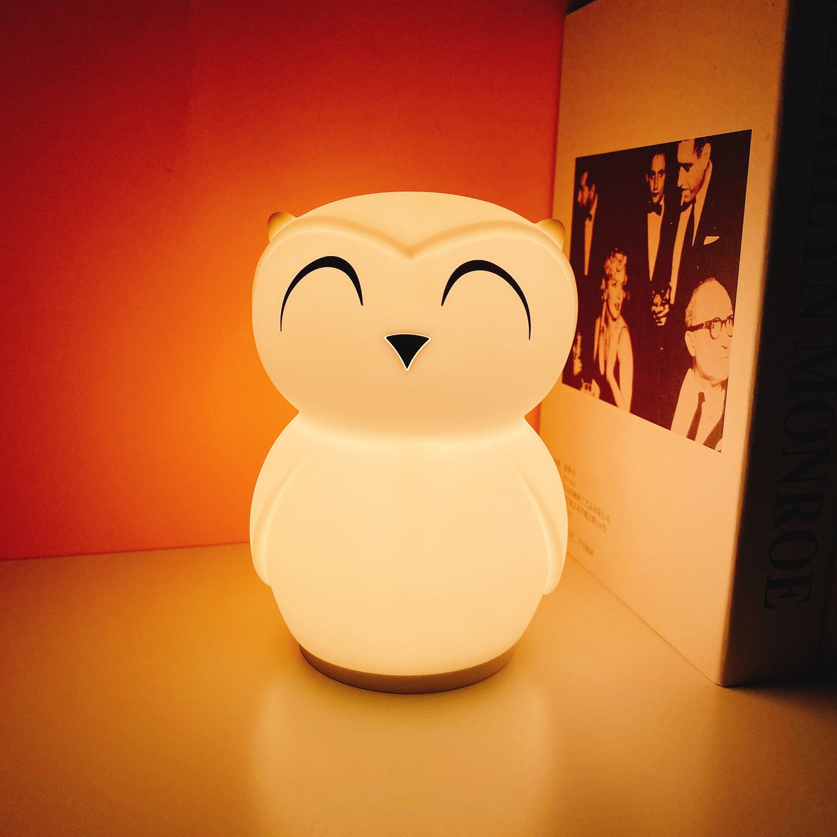 Owlly lámpara de mesa