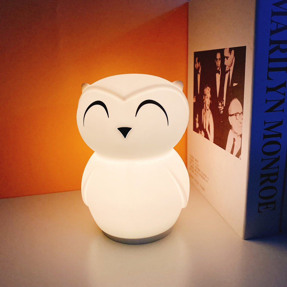 Owlly lámpara de mesa