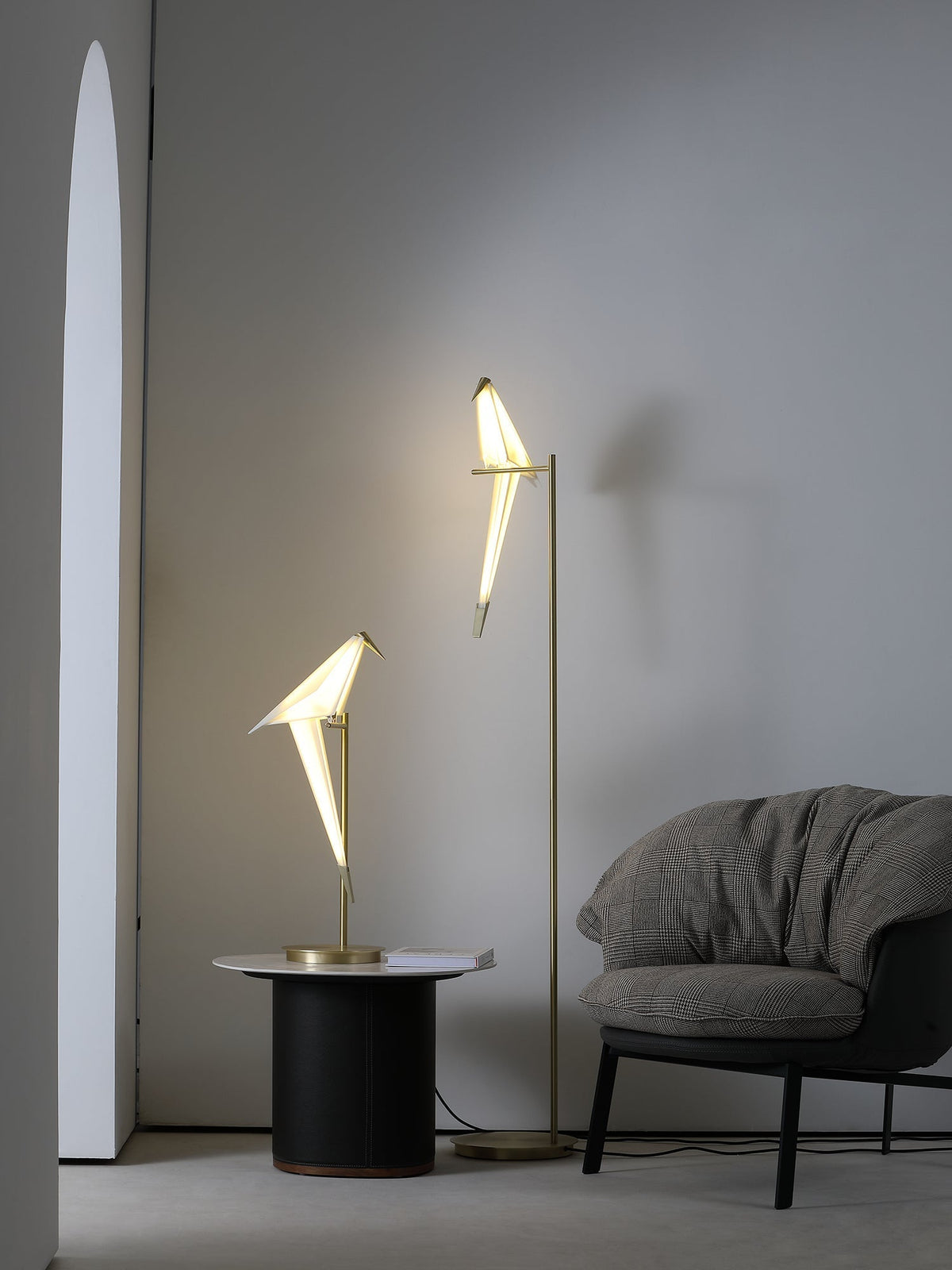Kaelora lámpara de mesa contemporánea
