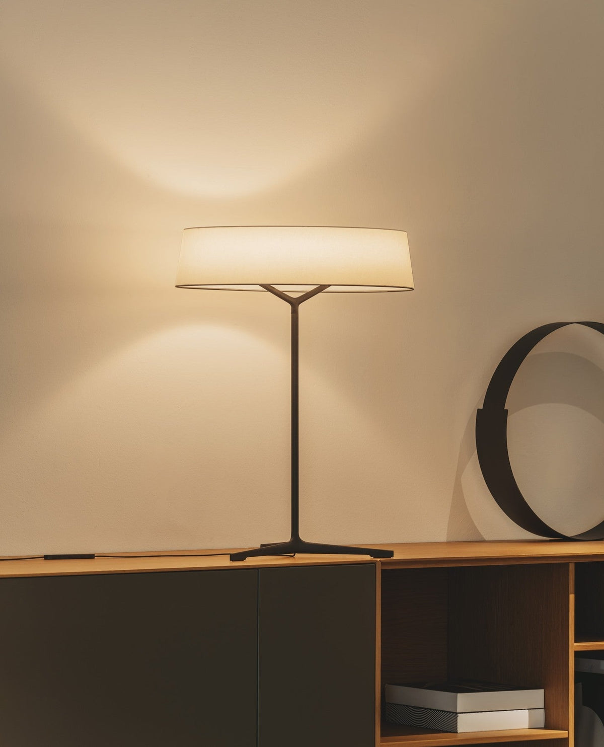 Linivira lámpara de mesa de tejido escandinava