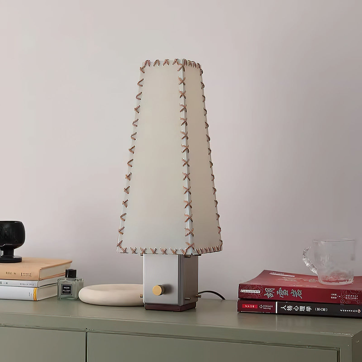 Stitcher lámpara de mesa