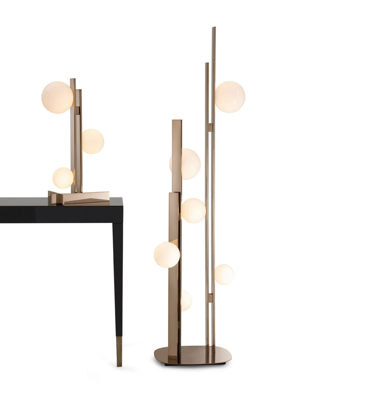 Luma lámpara de mesa contemporánea de vidrio