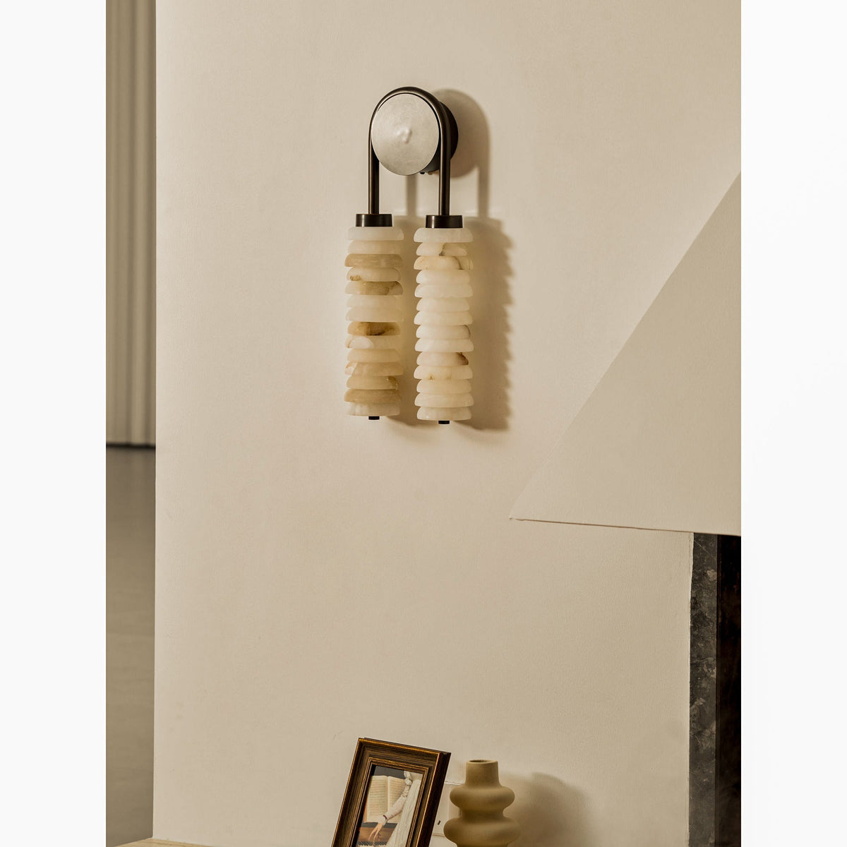 Lioriella aplique de pared