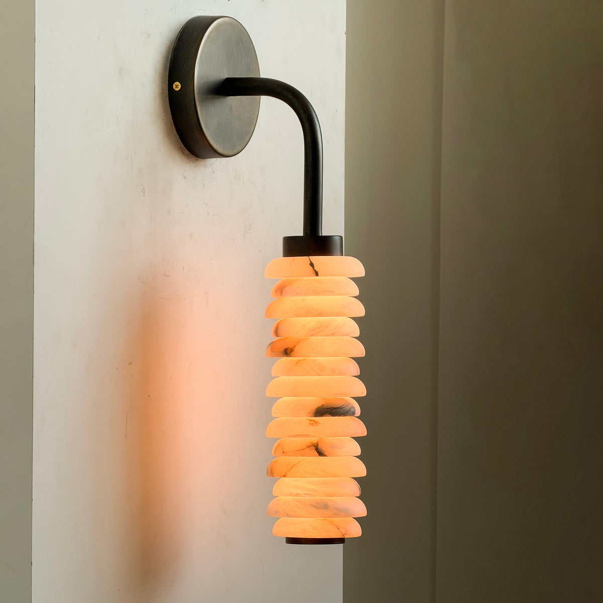 Rivaiella aplique de pared