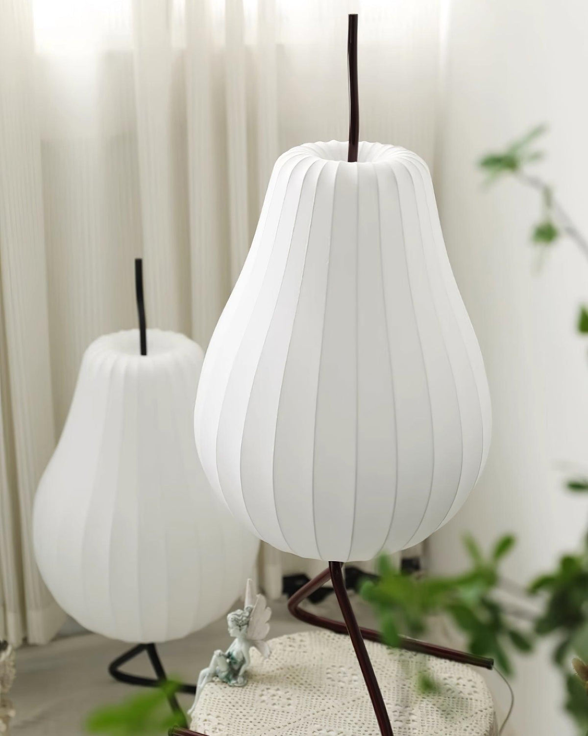 Calerielle lámpara de pie minimalista en forma de pera